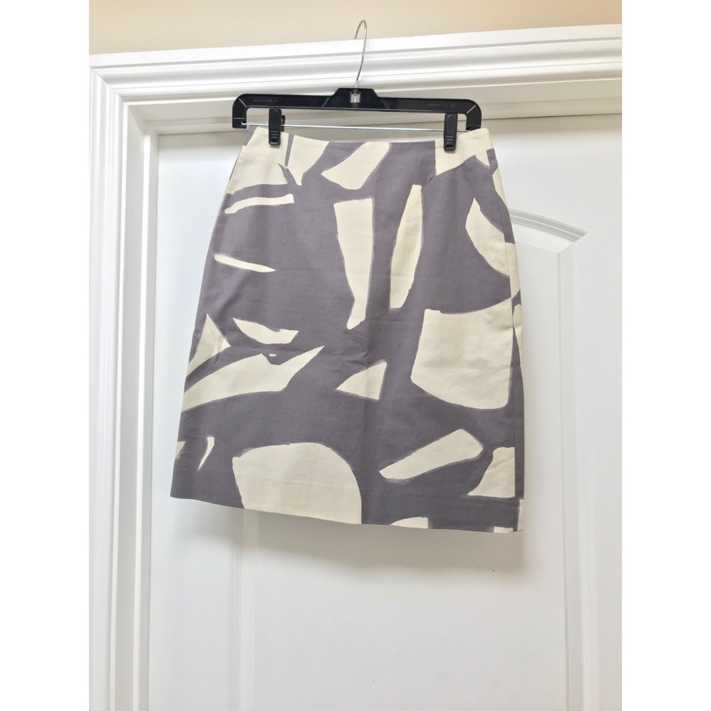 Italian Designer Lavia Skirt Size 40 (US Size 4)